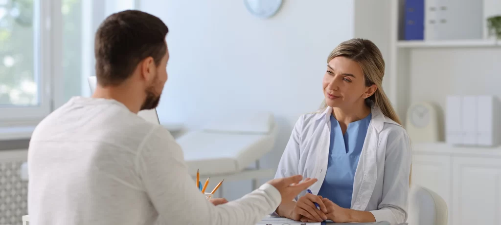 patient visit in walk-in-clinic for checkup